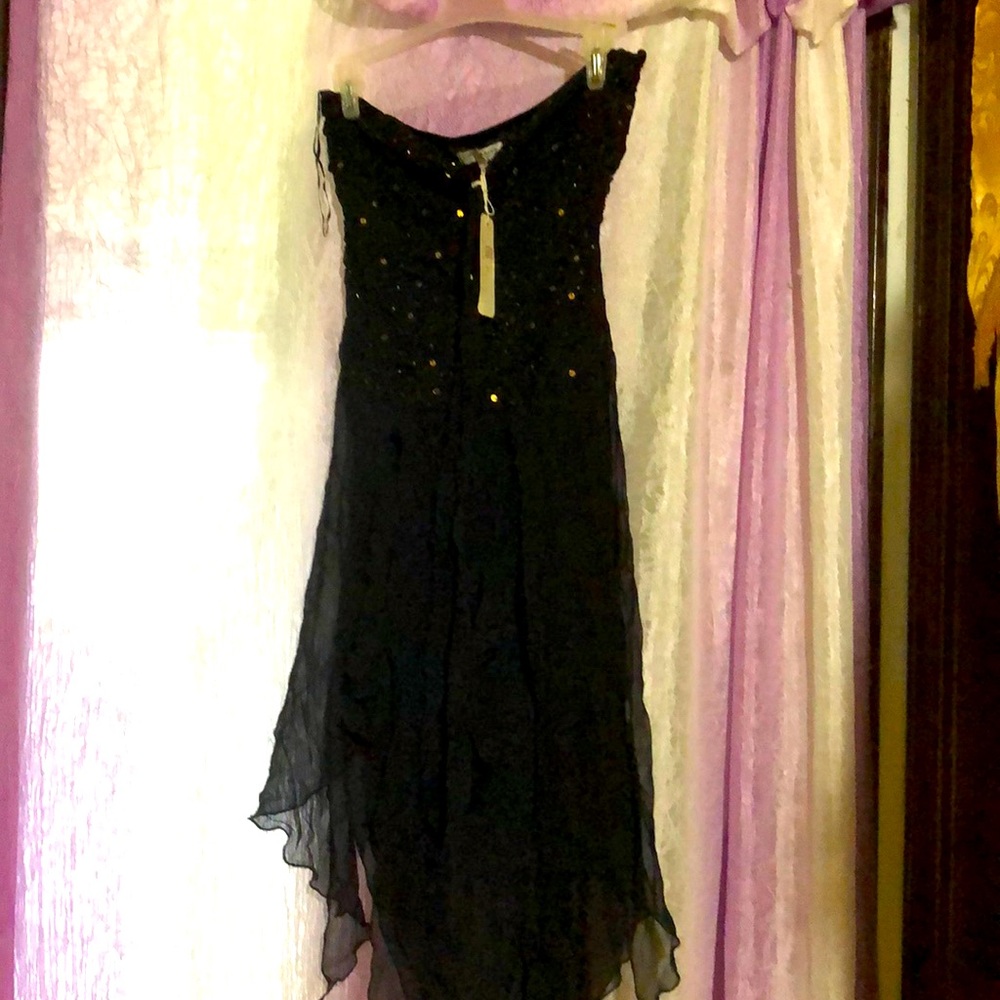 Party summer dress with no shoulders